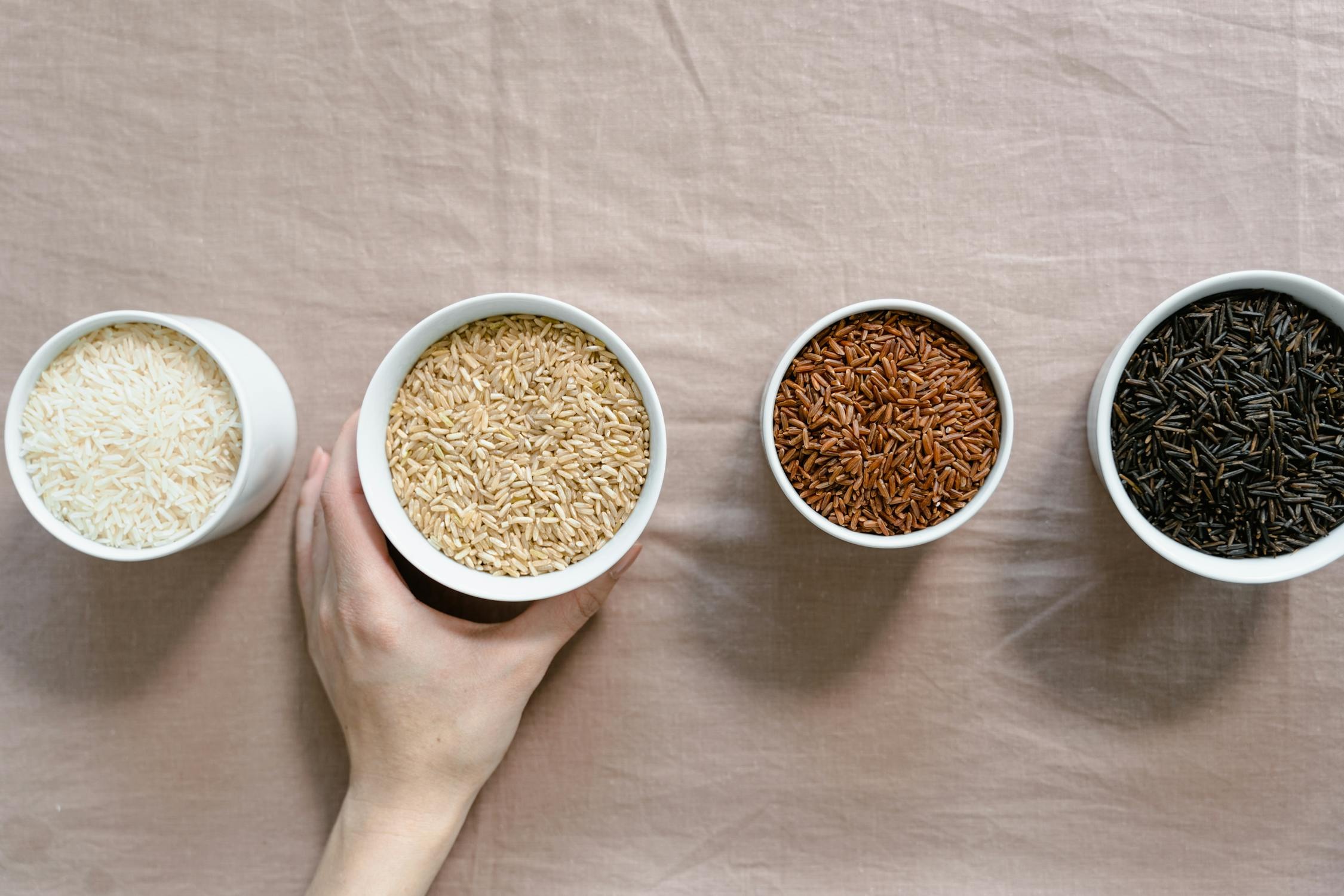 El arroz marrón contiene más arsénico que el arroz blanco