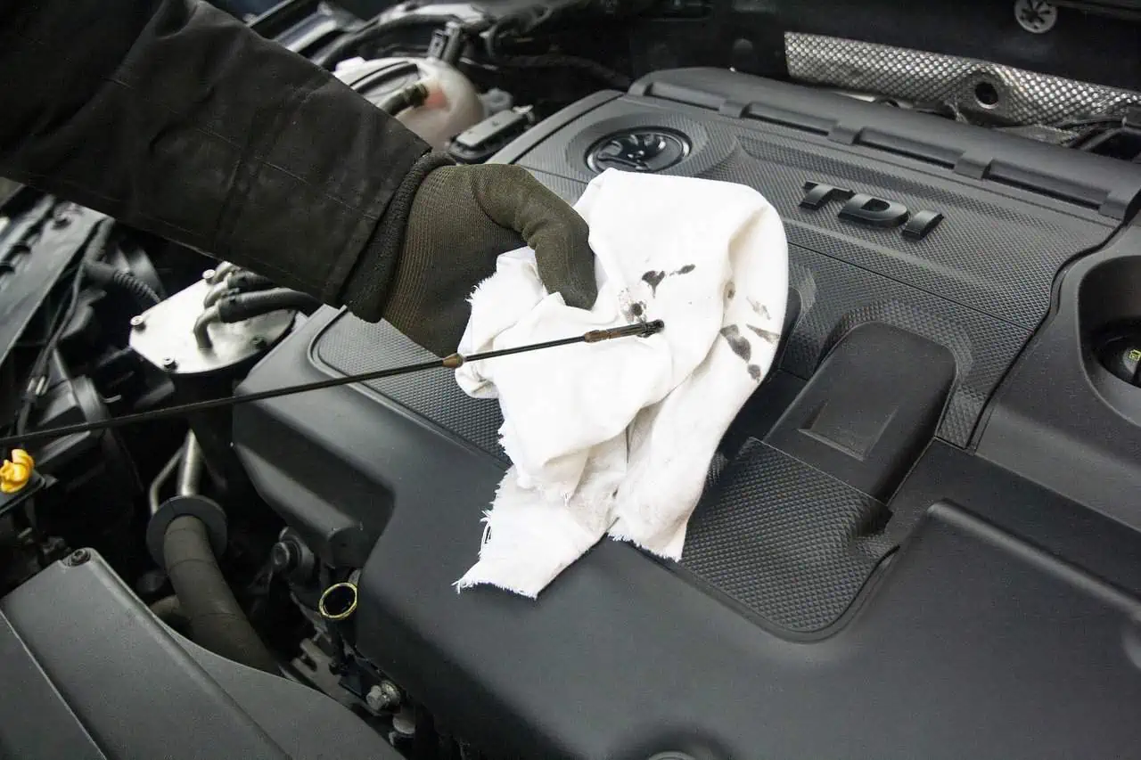 Mejor aceite para el motor, gaste más gasolina y diesel