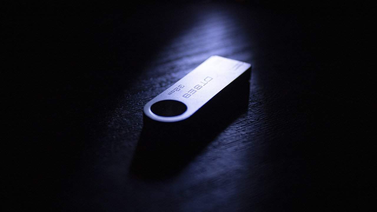 Calentamiento de la unidad de la pluma, atención: ¡ha llegado el momento de acostarse por sus palos USB!