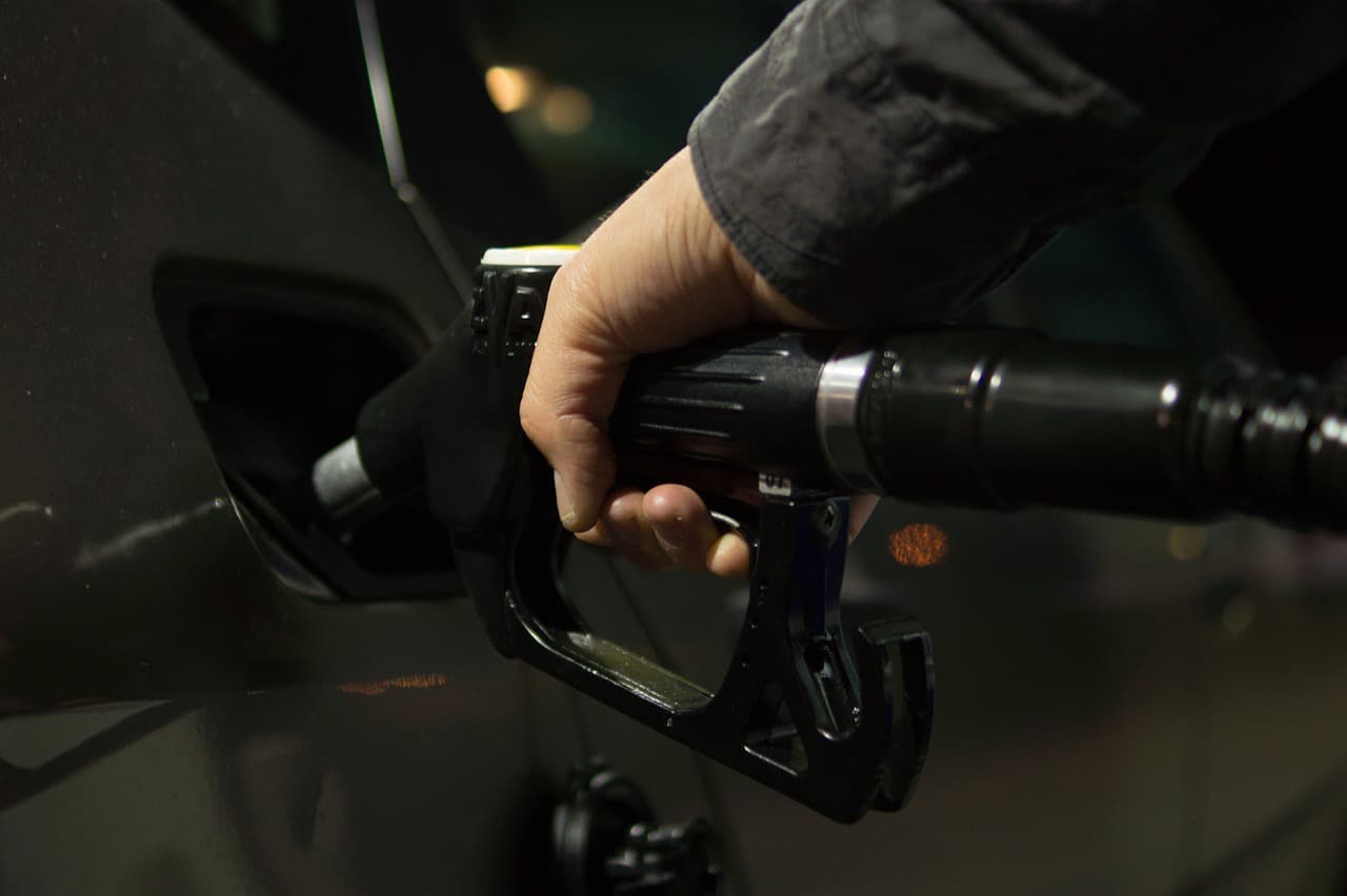 Fumes diesel, biodiesel, combustibles, azúcar en el tanque de gasolina