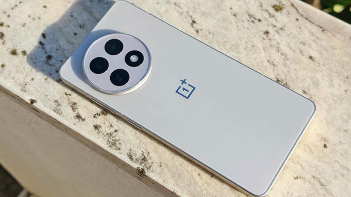 OnePlus 13r