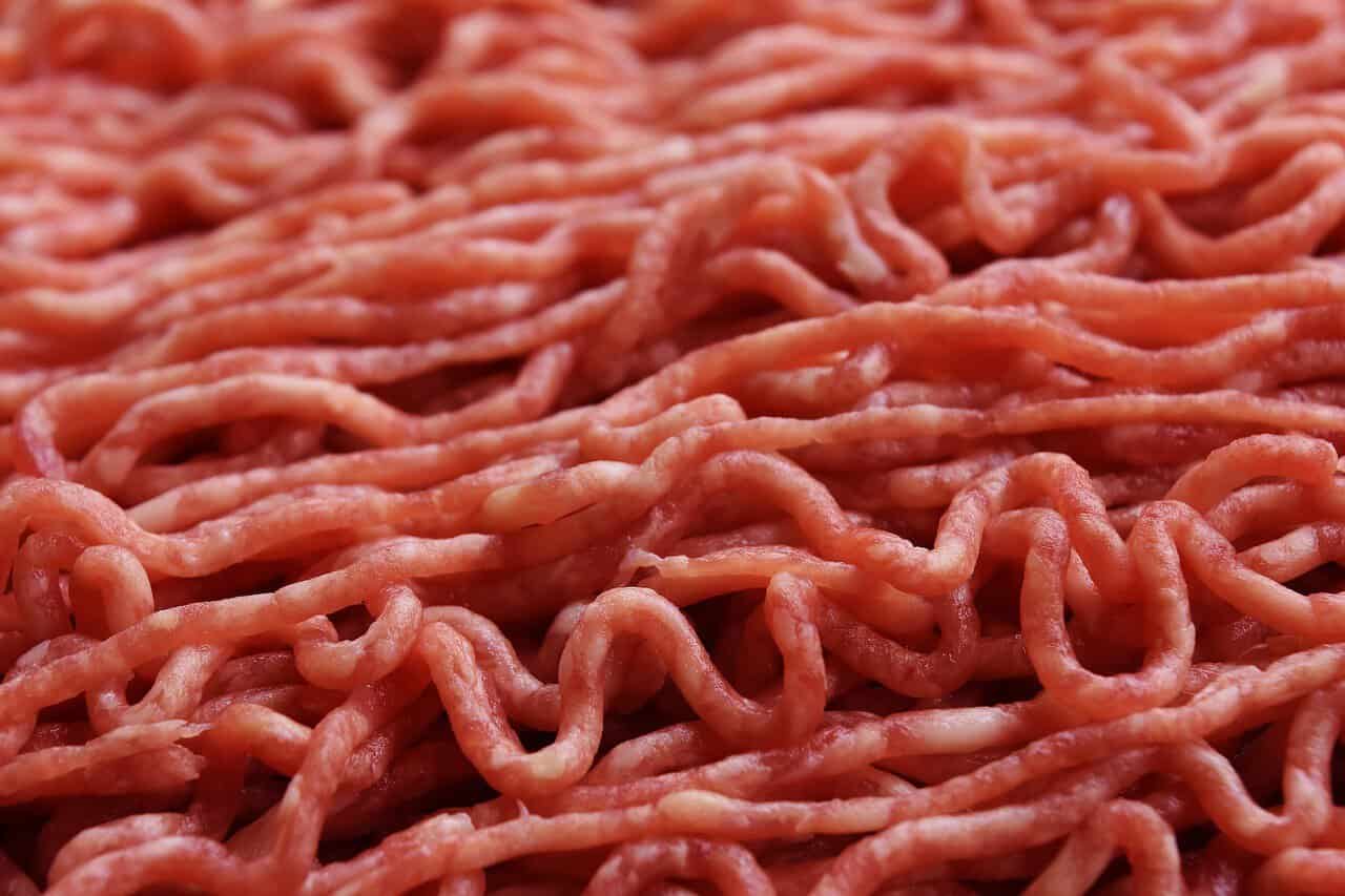 Alerta: ¡No cometas estos errores descongelando la carne!