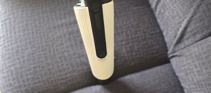 Vorwerk Kobold VM7 en el sofá