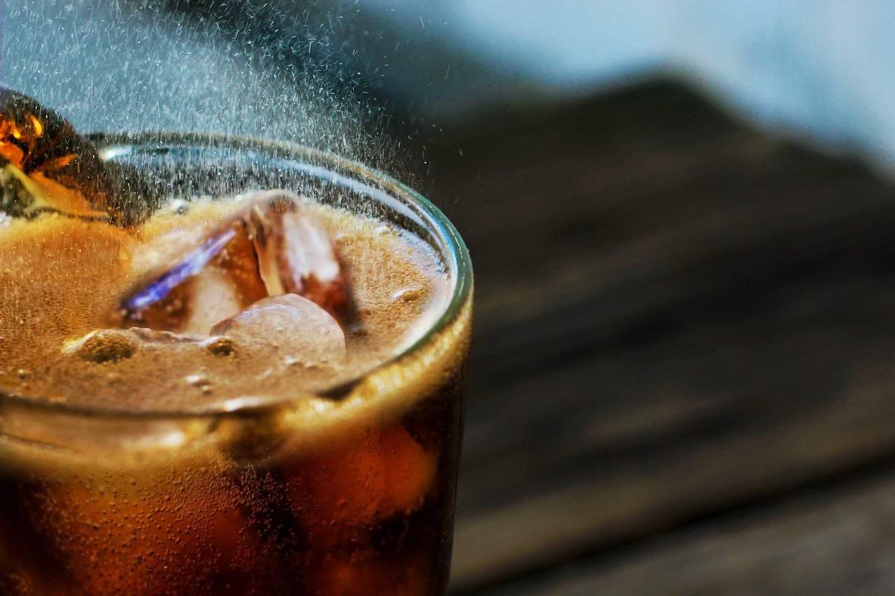 Beber validez de refrescos