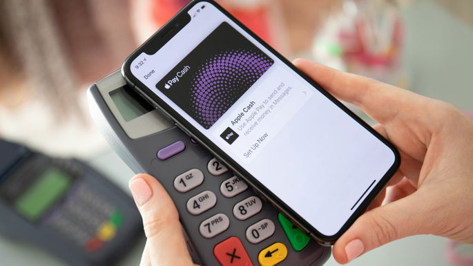 iPhone NFC