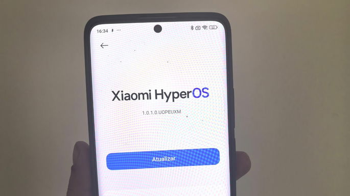 Teléfono inteligente Redmi con HyperOS