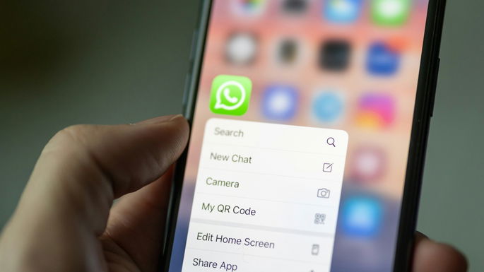 whatsapp iphone