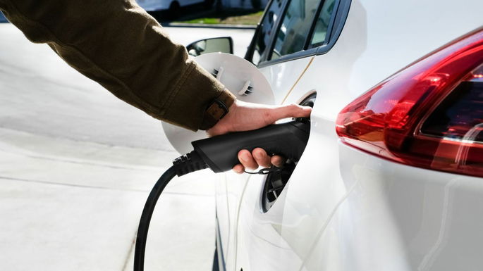 Se agotan las plazas para el apoyo a la compra de coches eléctricos