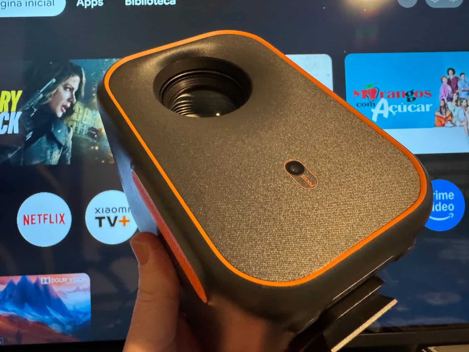 ¿Vale la pena comprar un proyector en lugar de un televisor inteligente?