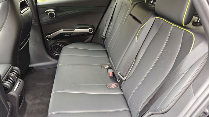 BYD Ley 3