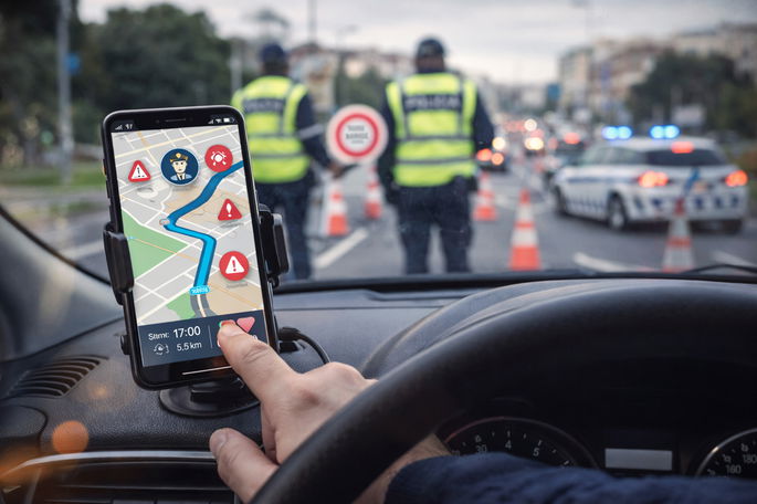 ¿Es legal en Portugal advertir sobre operaciones STOP en las redes sociales?