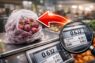 ¿Pagas por el agua a precio de oro? El error en la sección de frutas del que nadie te habla