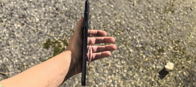 Grosor de la firma Motorola