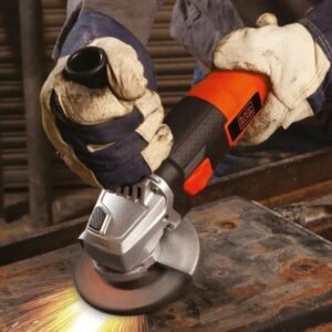 Review de la Amoladora Angular Black & Decker G720n de 820 W