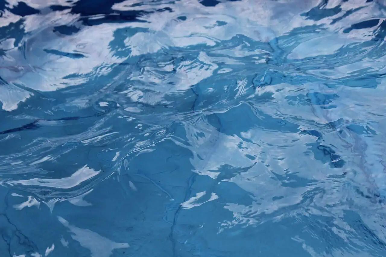 ¿Sabes qué pasa si nadas en agua fría durante una semana?