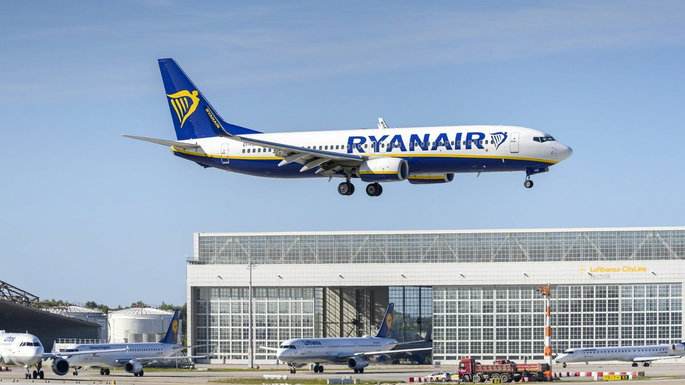 Aterrizaje del avión de Ryanair