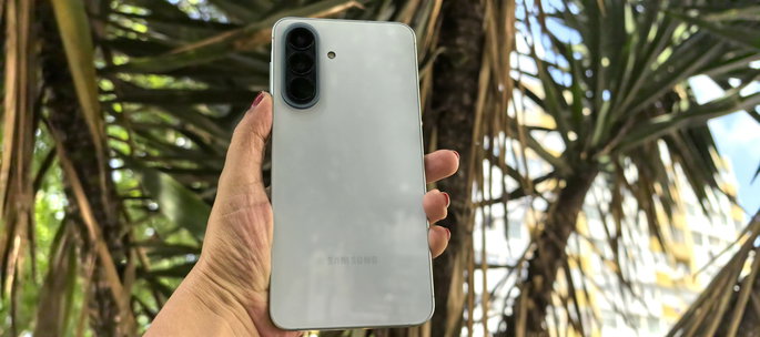 Samsung Galaxy A57 resaltado 3