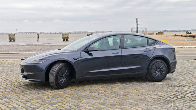 tesla