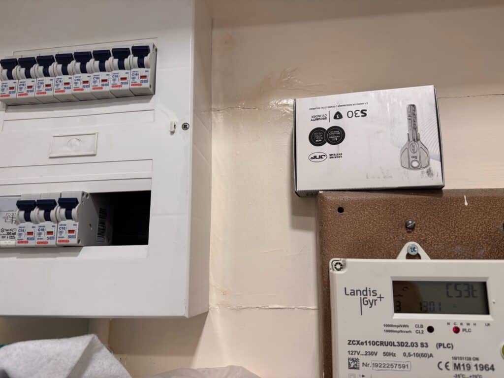 botón del panel eléctrico