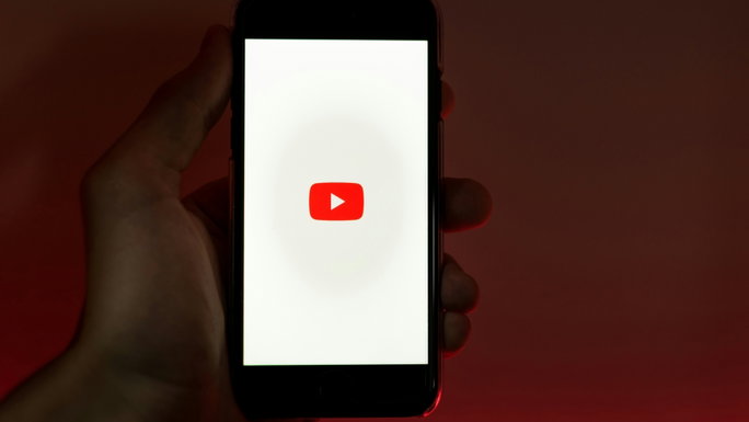 Ahora puedes compartir vídeos y chatear dentro de YouTube