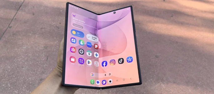 Pantalla antirreflejos del Samsung Galaxy Z Fold8 Ultra