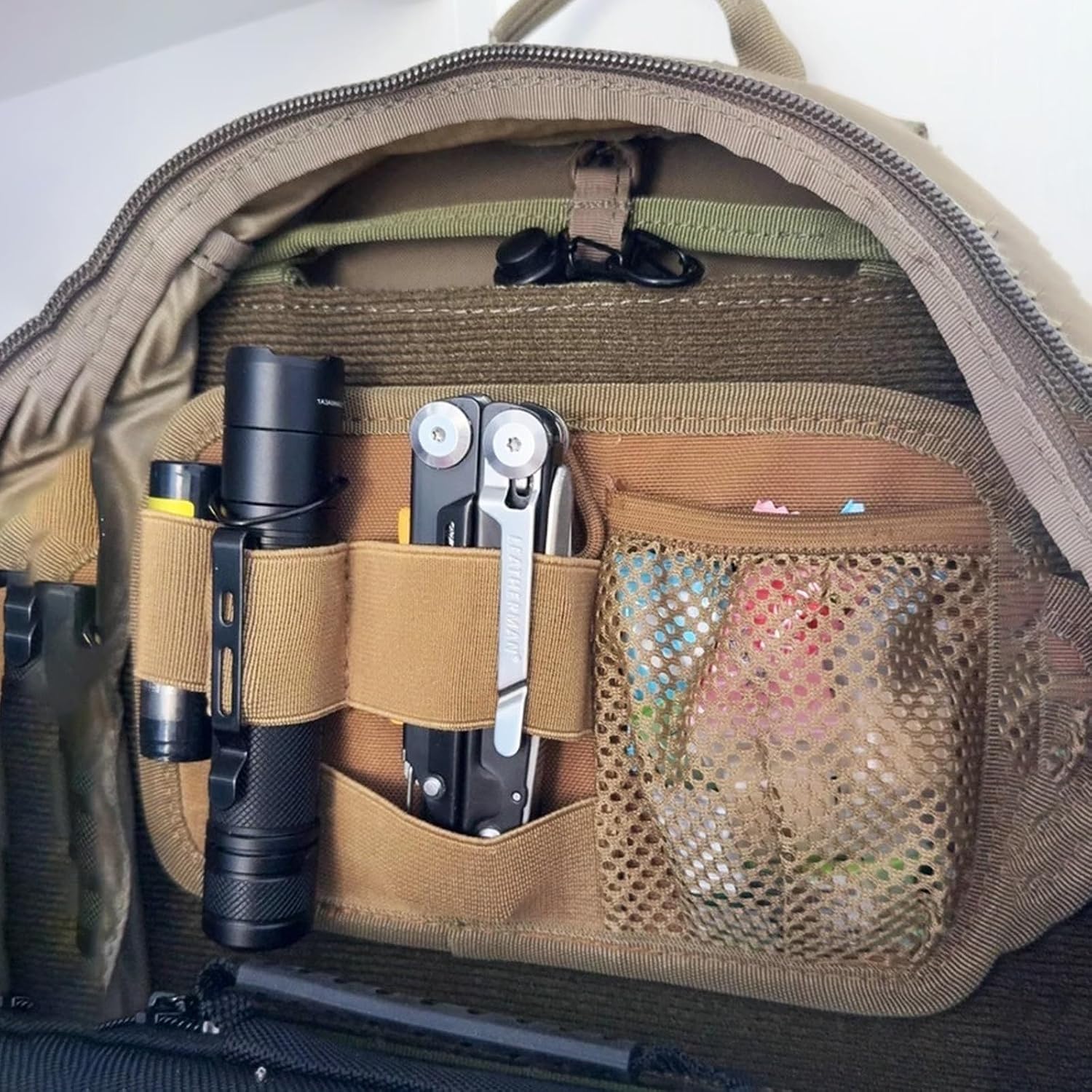 Bolsa de Almacenamiento Elástica Modular EDC con Respaldo de Gancho y Bucle, Inserto Multiusos para Mochila y Organización de Equipo, Panel de Utilidad Ligero y Resistente(Brown) - Imagen 6