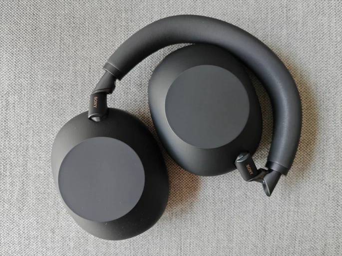 Revisión de Sony WH-1000XM6