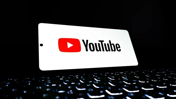 Este error de YouTube ha estado molestando a cualquiera que vea videos en su teléfono celular durante meses