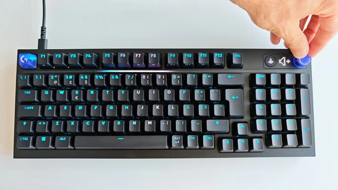 Logitech
