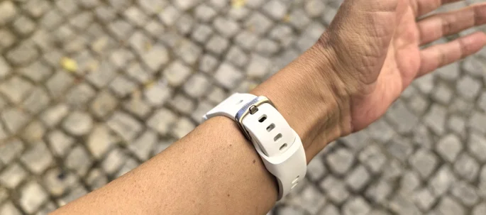 Extremo abrochado de la correa del Huawei Watch 6 Pro