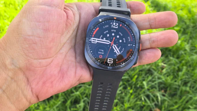 Reloj Samsung Galaxy Ultra 2