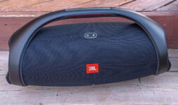 Altavoz JBL Boombox 2: Potencia y Portabilidad Impresionantes