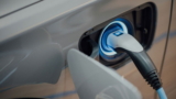 Se acabó el obsequio: EMEL quiere cobrar el aparcamiento de coches eléctricos en Lisboa