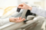 ¿Devolviste el coche de alquiler y te cobraron por daños que no hiciste?