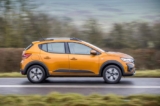 ¡Ya se ha atrapado el nuevo Dacia Sandero y el paso en la calle!