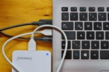 No conecte su disco externo al puerto equivocado: la Guía USB
