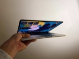 Portátiles con Windows más caros. Apple lo maneja con una sonrisa