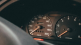 La top 10 de las marcas de automóviles cuyos conductores dan al parpadeo con menos frecuencia