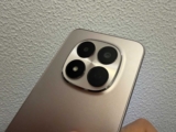 ¿Xiaomi Redmi Note 15? Es MUCHO más barato al lado.
