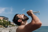 Signos de deshidratación: tu cuerpo pide agua y no escuchas