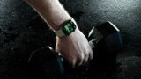 GPS, batería y precio: qué cambia entre una smartband y un smartwatch
