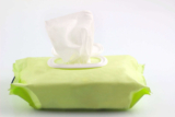 ¿Utiliza toallitas desinfectantes para limpiar sus dispositivos?
