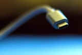 ¿Deberías acostarte de los viejos cables USB? ¡La respuesta es no!